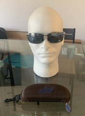 Maui Jim Lighthouse MJ-423-02 Sunglasses Gloss Black Neutral Grey 65-13-127