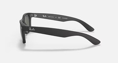 Ray-Ban Wayfarer Classic RB2132 622/58 55-18 Black Frame Green Polarized Lens