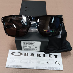 Oakley OO 9384 polished black 938406 Sunglasses.