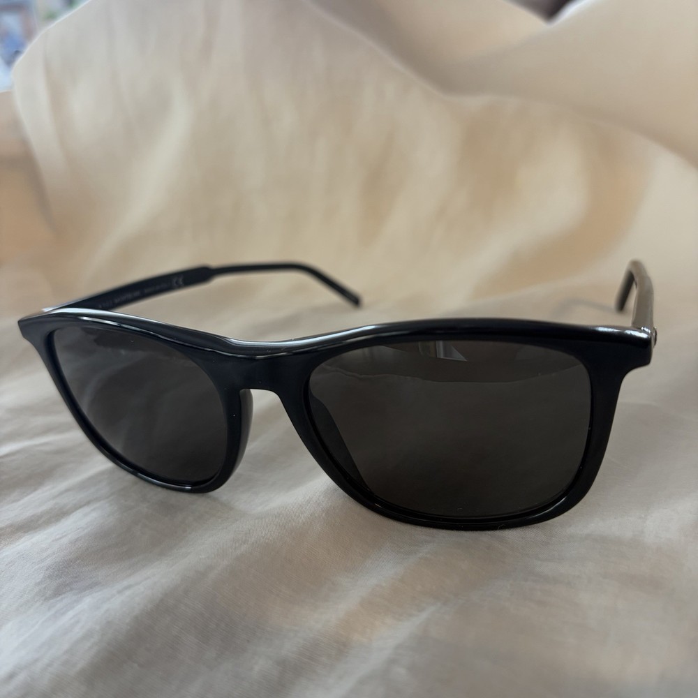 Montblanc MB593S Sunglasses Made in Italy Black 54mm ZEISS Lens No Case