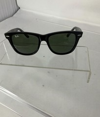 Ray-Ban RB2140 Original Wayfarer 901 54mm Black Green G-15 Sunglasses Made in It