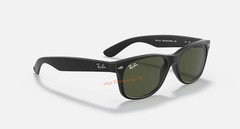 Ray-Ban New Wayfarer RB2132 Sunglasses Matte Black/Green Lens G-15 55mm