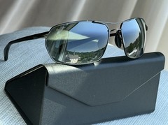 Maui Jim Maliko Gulch MJ 324 02D Gunmetal Grey Frame + Grey Polarized Lenses