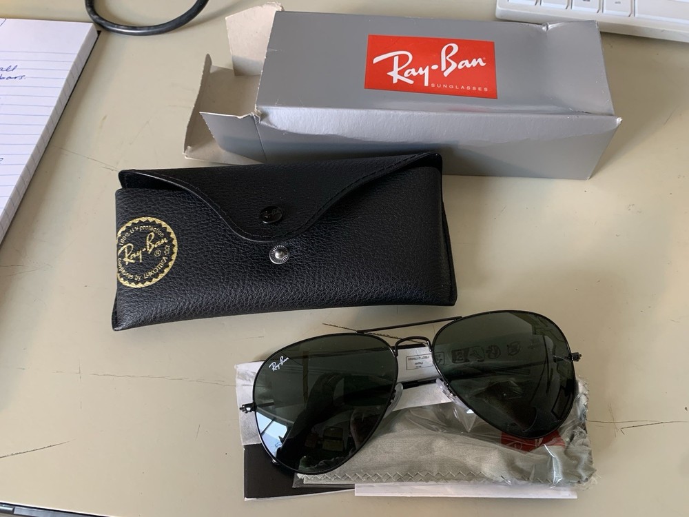 Ray-Ban RB3025 Aviator Classic Black Frame G-15 Green Lens 135mm 58mm
