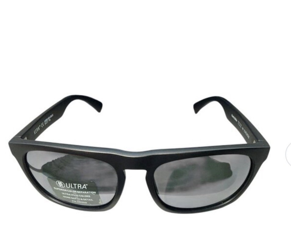 Kaenon Kern Polarized Sunglasses – NEW – Made in Italy – Black