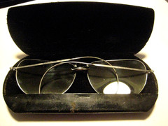 American Optical AO Unknown Aviator Pilot Sunglasses Silver Frame W/ Case