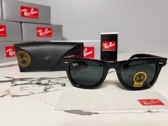Rayban Wayfarer Black RB2140 Standard 50mm Men / Women
