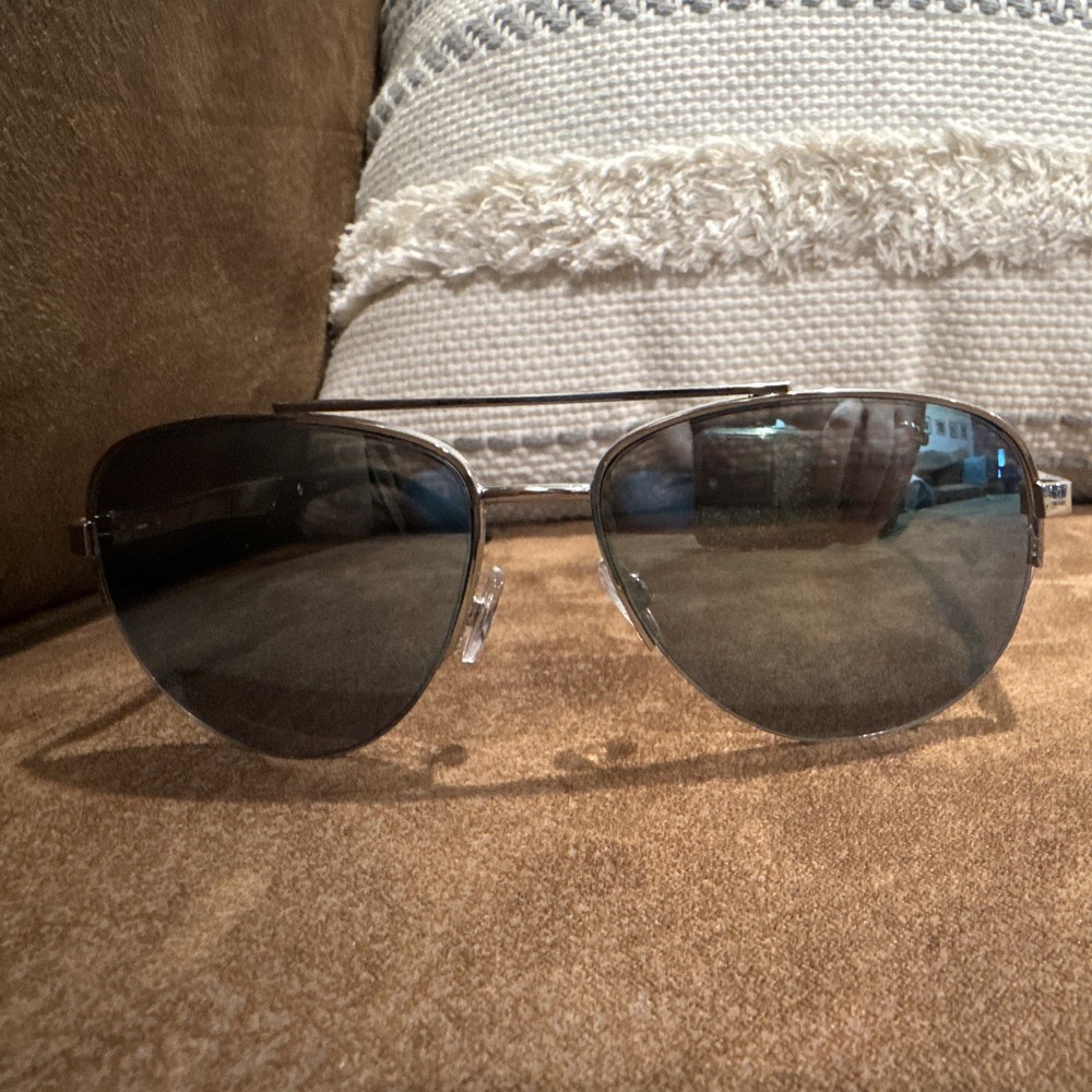 Dockers Men’s Aviator Sunglasses Silver Metal Frame Gray Tinted Lenses