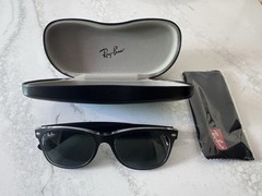 Ray-Ban RB2132 New Wayfarer Color Mix Sunglasses (6052, 55)