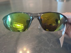 New Sport Wrap Sunglasses Green Mirrored LensesUV400 Protection Lightweight 9216