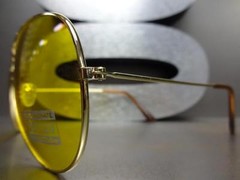 Men’s Women CLASSIC VINTAGE RETRO Style SUN GLASSES Gold Metal Frame Yellow Lens
