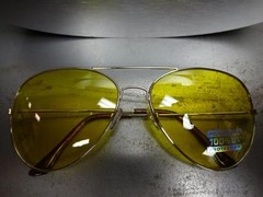 Men’s Women CLASSIC VINTAGE RETRO Style SUN GLASSES Gold Metal Frame Yellow Lens