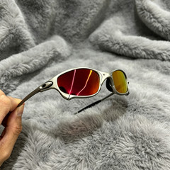 Vintage Oakley Juliet X-Metal Polarized Sunglasses Red Lens Silver Frames