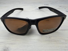 Polarized Sunglasses Black Frame Brown Wood Grain Look Temples Brown Tinted Lens