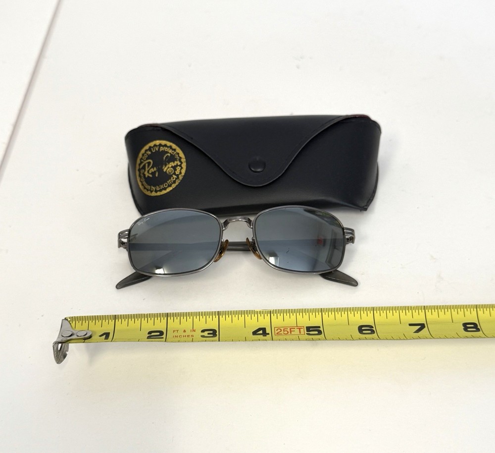 Vintage Pair of B&L Ray-Ban Sunglasses Unknown Model With Protective Case