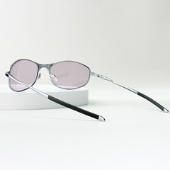 Oakley Tightrope OO4040 polarized sunglasses, silver frame / light purple lenses