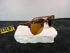 Ray-Ban RB3016 Clubmaster Tortoiseshell Frame Brown Lens Sunglasses