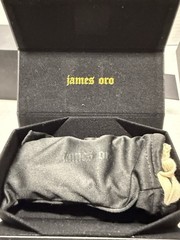 New James Oro “Icon” sunglass matte black/ black lens