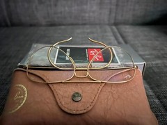 Ray-Ban Aviator RB3025 Clear Evolve Gold Photochromic Sunglasses