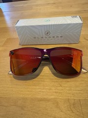 Blenders Sunglasses Phoenix Fire BE3315 Gloss Fade/ Polarized Sunset Rainbow