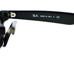 Ray-Ban Sunglasses RB2132 New Wayfarer Classic Black Frame Green Lenses 55mm