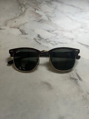 Ray-Ban RB3016 Clubmaster Tortoise/Brown Green Tinted Glass Lenses 51-21 145