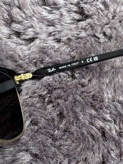 Ray-Ban Clubmaster Black/Gold / G-15 Green 55 mm Sunglasses RB3016 W0365 55-21