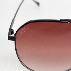 DIFF Dash Aviator Sunglasses XS DE01 0334 Black Frame Red Gradient Lenses Unisex