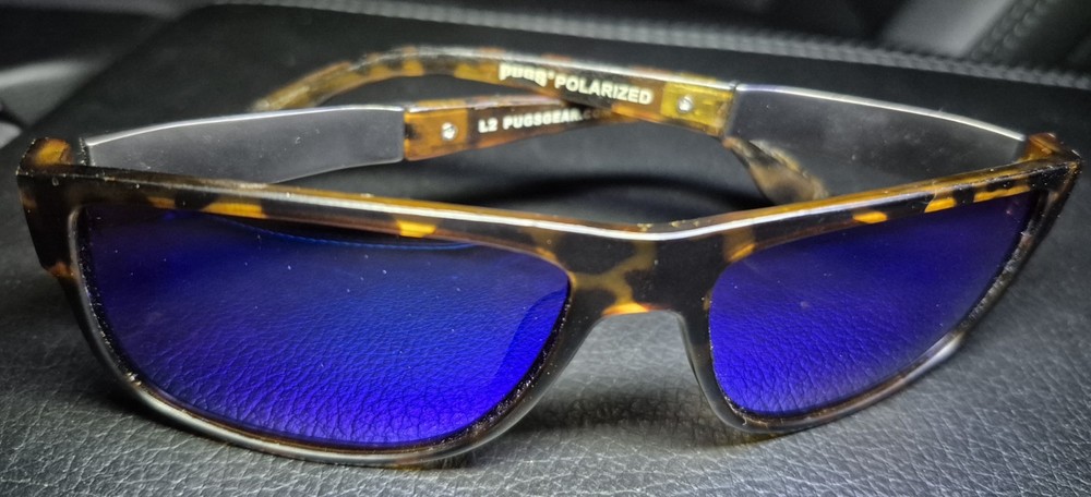 Pugs, Unisex Adult Tortoise Shell Polarized Square Sunglasses W/ Slight Wrap T1