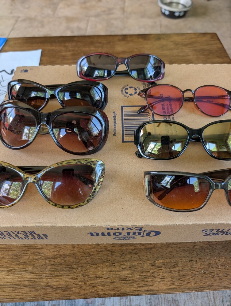 Lot of 7 Assorted Brands Models Sizes Styles Men’s/Women’s Sunglasses