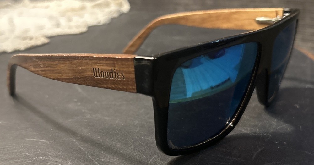 Woodies Wood Sunglasses with Case & Accessories