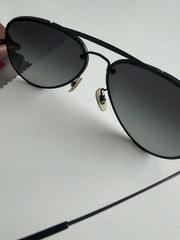 Ray-Ban Aviator Metal Frame Black Gradient Lens Sunglasses with Case R$244