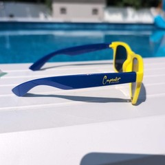 Cupcake Wine Vineyards Yellow & Blue Choose Joy Branded 400 UV Sunglasses – NWOT