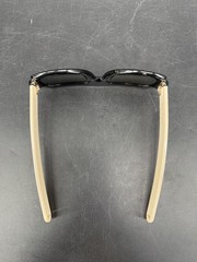 Gucci GG0255S Sega Ivory Green Stripe Sport Sunglasses 003 Case