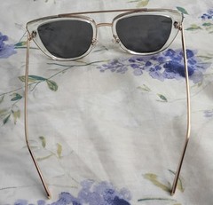 QUAY Australia FRENCH KISS Clear/Rose Mirrored Sunglasses