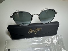 Maui Jim Island Eyes Titanium Neutral Grey Polarized Sunglasses MJ 859-11B New