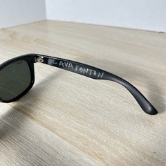 Ray-Ban RB2132 New Wayfarer Sunglasses Polarized Lenses 901/58 55-18 Black READ