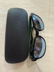 REVO SUNGLASSES KASHI RE 1028 BLACK AND GREEN