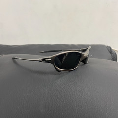 Oakley Juliet 1.0 X-Metal Polarized Sunglasses Gray Frames Black Lens Vintage Y2