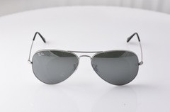 Ray-Ban RB3025 Aviator, Polished Silver w/ Grey lens, NEW