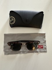 Ray Ban Clubmaster RB3016 Unisex Round Sunglasses – Polished Mork Tortoise/Green