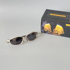 Oakley Hatchet X-metal Polarized Sunglasses Silver frames with black lenses