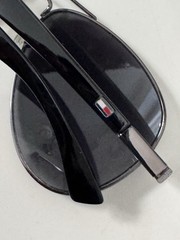 Tommy Hilfiger Unisex 135mm Aviator Sunglasses Metal Frames Black Lens