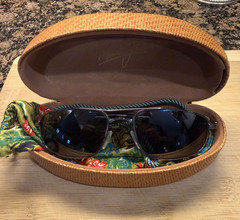 Maui Jim KAHUNA Aviator Polarized Sunglasses MJ162-02 Sport Gunmetal/Black Glass