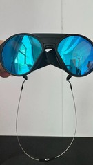 Gafas de sol Oakley CLIFDEN Mt azul translúcido PRIZM POLARIZADAS OO9440-05-/