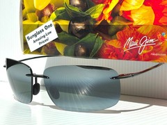 NEW Maui Jim BREAKWALL Gloss Black POLARIZED Neutral Grey Lens Sunglass 422-02