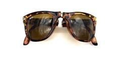 RAY BAN Sunglasses FOLDING WAYFARER Polished Tortoise Brown Solid RB4105 710 50